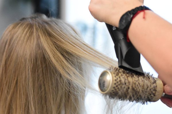 Préparez-vous à vous sentir fabuleux au salon de coiffure Garance à Saint-Jean-de-Luz